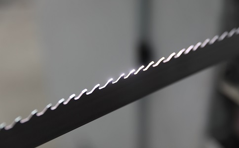 宝鸡双金属带锯条产生切削噪音的原因具体有哪些？